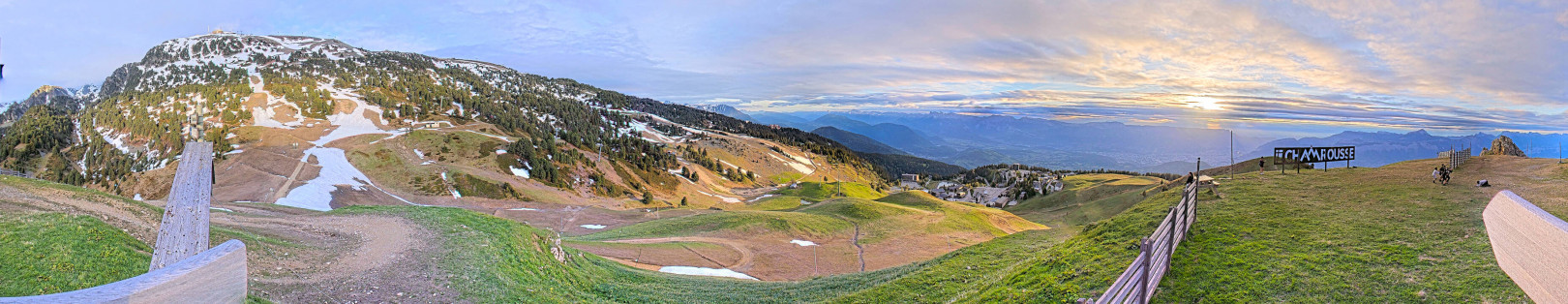 Webcam Chamrousse 1870 - Sommet Casserousse